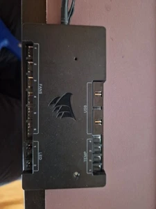 Corsair Commander Pro - Licht- und Lüftersteuerung 6-Kanal Icue Controller - Afbeelding 1 van 4