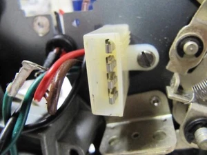 Turntable POWER SOCKET Plug AMP LOK CONNECTOR Garrard LAB 80 & MKII A70 - Picture 1 of 7
