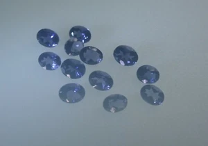 1.85 CTS OF NATURAL PURPLE/BLUE OVAL CUT IOLITE, 4 X 3 MM IF QUALITY 12 PIECES - Bild 1 von 3