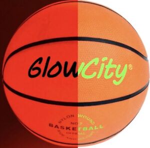Glow City - Basketball DEL Light Up taille 29,5 neuf avec deux ensembles de piles supplémentaires