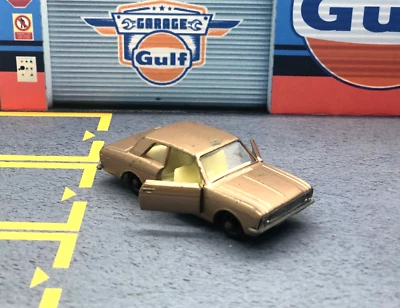 Matchbox 1-75 Ford Cortina (Mark II) Nº Escala 25 1:62 Foto 1 de 4