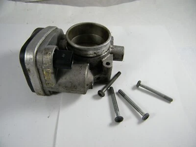 Land Rover Freelander 2002 OEM carrocería del acelerador Foto 1 de 4