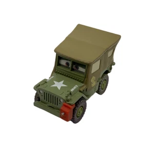 Coches Disney Pixar -- Jeep del ejército fundido a presión metal sarge - ojos lenticulares - Imagen 1 de 8