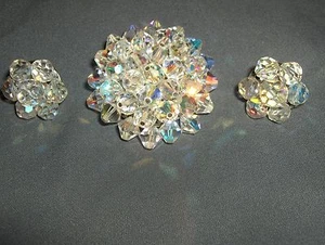 De colección Disfraz Joyería Acabado Plata Boralis Cristales Pin Poste Pendientes BONITOS - Imagen 1 de 3