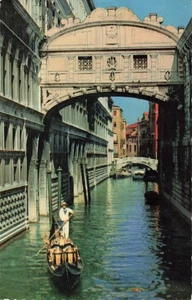 Postcard Italy Venice Bridge of Sighs - Picture 1 of 2