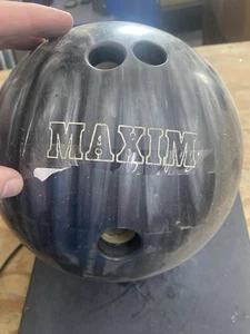 Ebonite Maxim Bowlingkugel 12 Pfund grau/schwarz Wirbel KOSTENLOSER VERSAND - Bild 1 von 7