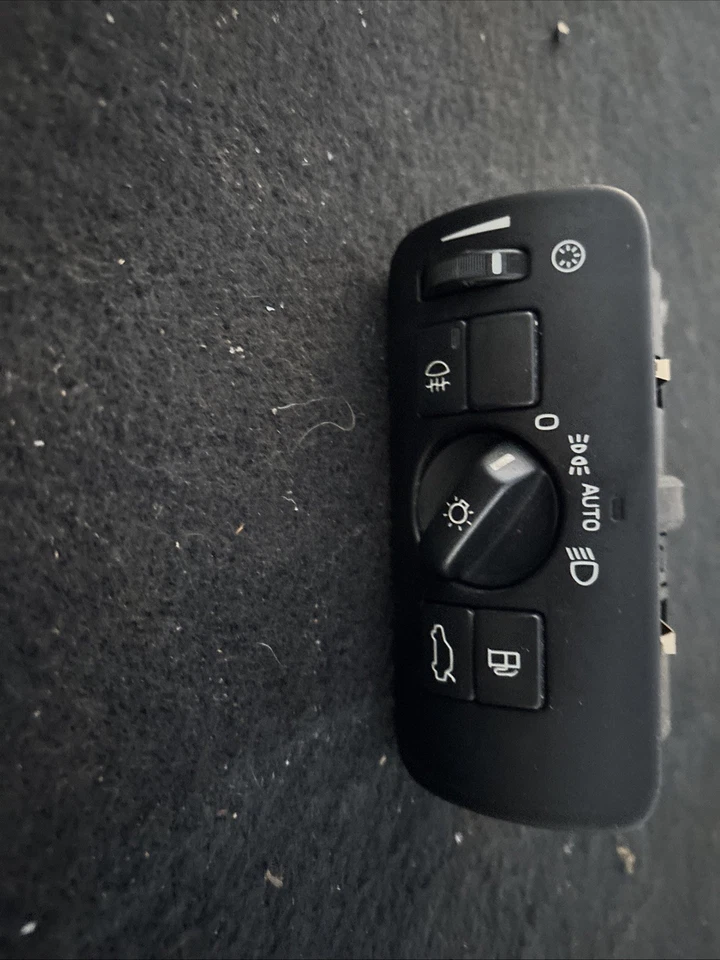 11-18 INTERRUPTOR DE CONTROL DE FARO DELANTERO VOLVO S60, OEM 30739428 Foto 1 de 4