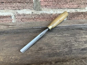 Vintage 3/8” Herring Bro Prize Medals Shallow Carving Wood Gouge Chisel Old Tool - Picture 1 of 12