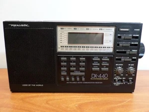Realistic DX-440 AM/FM Direct Entry Communication Receiver (Parts or Repair) - Afbeelding 1 van 24