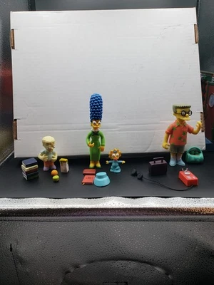 Playmates 2002 Serie 7 Los Simpson WOS Lote de 3 Sueltos con Accesorios Completos Foto 1 de 4
