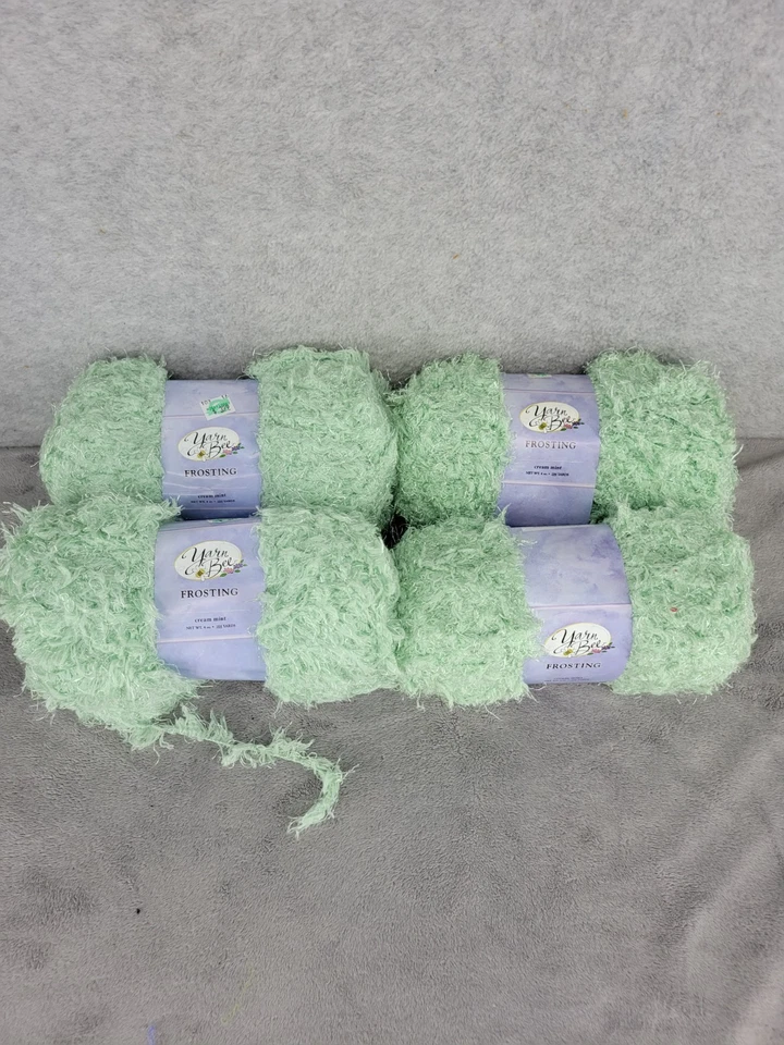 Lote de 4 hilos de abeja poliéster glaseado crema menta hilo tejer 1,1 lb Foto 1 de 4
