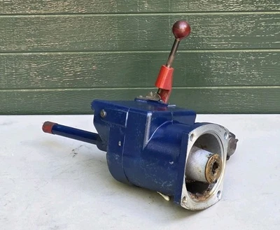 Torno de freno Ammco caja de cambios de alimentación cruzada / embrague Ammco 4000 7750 con ángulo recto Foto 1 de 2