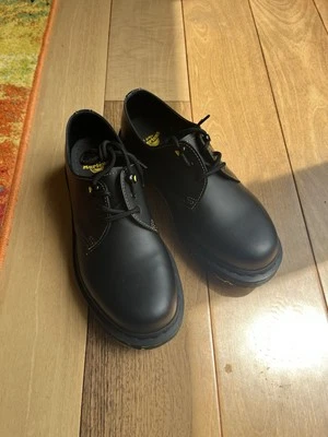 NWOB Dr. Martens 1461 Marbled Sole Leather Oxford Shoes Black Women’s Sz 8 - Image 1 of 4
