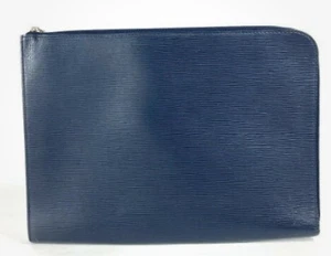 Bolso sin asas de cuero azul marino LOUIS VUITTON M64154 Epi Pochette Jour GM usado - Imagen 1 de 12