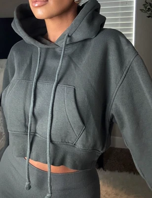 Zara SEXY Cropped Green SOFT Basic Stretch Hoodie Hood Sweatshirt Crop Top S - Image 1 of 4