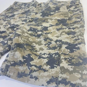Pantalones Cortos Carhartt Para Hombre Camuflados Digitales Talla 44 Verde Bolsillos con Cremallera Calce Relajado - Imagen 1 de 11