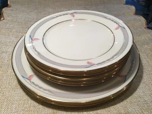 Lenox Gramercy SET of 2 Salad Plates & 5 Bread & Butter Plates~ Excellent - Picture 1 of 10