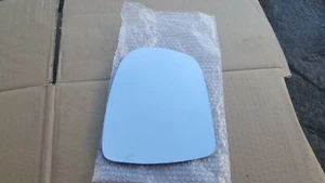 Renault Trafic 2001-12 LEFT PASSENGER SIDE Door Wing Mirror Glass Heated Base - Picture 1 of 2