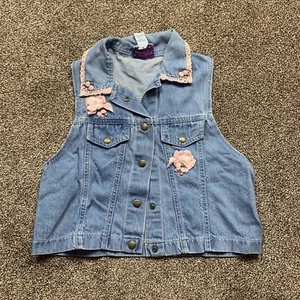 so be girls large sleeveless blue jean vest embellished flowers snap closure - Picture 1 of 6