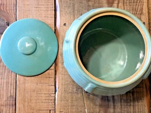 Vintage Zanesville Stoneware Pottery Seacrest Green Barrel Cookie Jar - Picture 1 of 9
