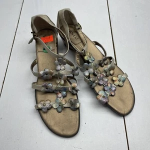 Vaneli Vintage Gold Floral Embellished Sandals Women’s Size 10 - Picture 1 of 8