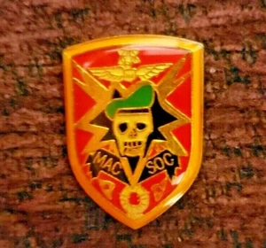 Vintage Enamel Biker Skull Ace on Shield MAC SOC Hat Pin Size 1" L x 3/4" W - Picture 1 of 1