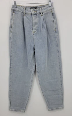 Pantalones de mezclilla Missguided para mujer 2 pequeños lavados ligeros pierna de barril tiro alto holgados años 90 Y2K Foto 1 de 4