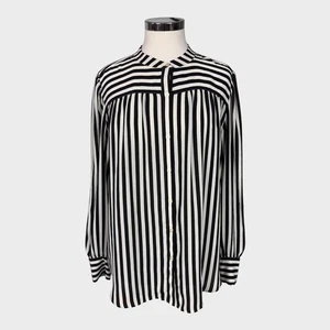 LOFT großes schwarz weiß gestreiftes Oberteil mit Knopfleiste 100 % Polyester  - Bild 1 von 7
