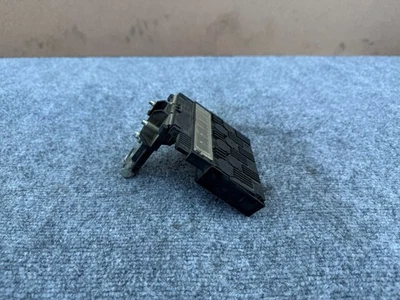 TERMINAL DE ENLACE FUSIBLE BATERÍA POSITIVA INFINITI QX50 QX55 2019-2025 OEM Foto 1 de 4