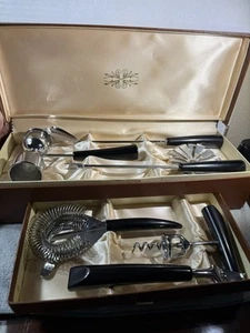 Vintage 1940-50's 8 Piece Bakelite Bartender Tool Set Silver tone Original Box. - Picture 1 of 9