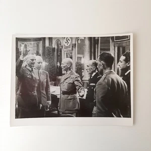 Photo Du Vetement La Délégation Français Huntziger Et Allemande Général - Picture 1 of 2