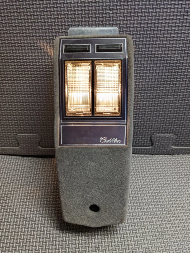 Cadillac Deville Fleetwood 1985-1993 gris cúpula delantera mapa conjunto de luces funcionando Foto 1 de 4