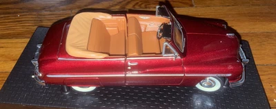 1949 Mercury Convertible.  1:24 scale diecast by Classic Metal Works in red - Image 1 of 4