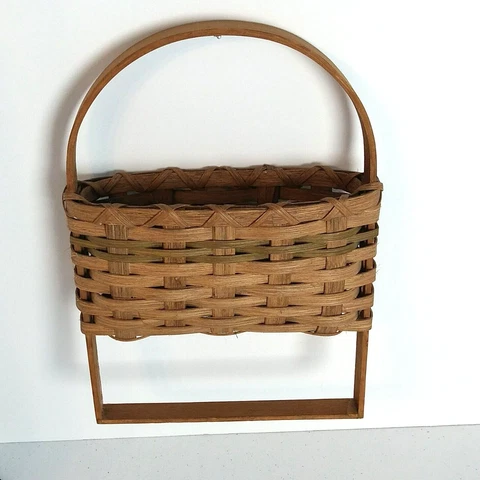 Vtg Small Hanging or Leaning Basket Handmade 1990 WV Signed 12 1/8" x 8.25" EUC Cover