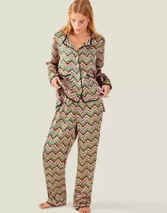 BNWT Accessorise Zig Zag Stripe Pyjama Set Size Large - Picture 1 of 1