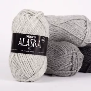 Drops ALASKA reine Wolle Kammgarn, klassisches Garn 1,8 Unzen 77 Yds VERSCHIEDENE FARBEN - Bild 1 von 38