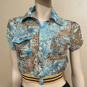 Women’s Blue Leopard Polyester Casual Short Button Up Beaded Size M Top Blouse - Picture 1 of 12