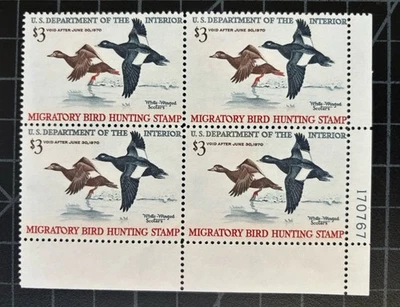 US Stamps - SC# RW 36 - 1969 Federal Duck Stamp - PB 4 - MOGNH - CV - $275 - Image 1 of 2