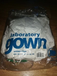 ABRIGO: VESTIDO GENÉRICO DE LABORATORIO SBG PPE TALLA MEDIANA LAZOS EN LA PARTE TRASERA 3 BOLSILLOS - Imagen 1 de 7