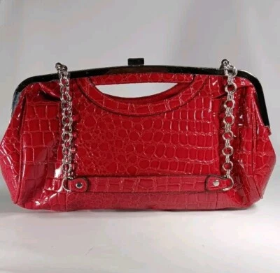 Bolso de Mano Bueno Of California Imitación Alagator Rojo Con Cadena Foto 1 de 4