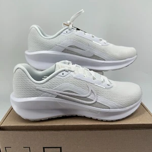 Zapatillas Nike Downshifter 13 FD6454-100 blancas para hombre talla 10 para correr con cordones - Imagen 1 de 8