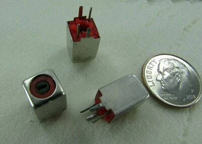 10 Coilcraft Variable Tunable Inductor Chokes 2.5 Turn RF Coil 7mm Lnom: .060uH  - Image 1 of 4