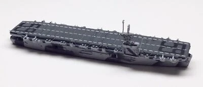 Modelo a escala 1/1250 Neptun T1321 portaaviones estadounidense Mission Bay camuflado 1944 Foto 1 de 2