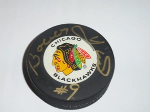 BOBBY HULL FIRMADO CHICAGO BLACKHAWKS PUCK THE GOLDEN JET AUTOGRAFIADO - Imagen 1 de 1