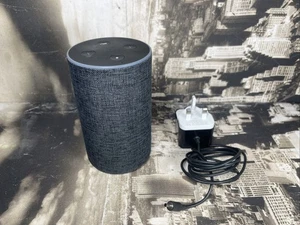 Amazon Echo 2nd Generation Speaker - Picture 1 of 2