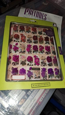 NWT Ted Baker London Trasured  Tablet Case iPad 2 or iPad 3 , Apple Smart Cover - Image 1 of 4