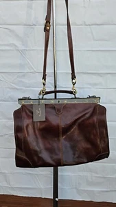 Alessia Brown Genuine Leather Travel Overnight Bag With Hinge Open MADE IN ITALY - Picture 1 of 14