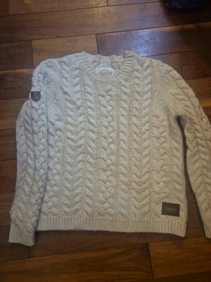 Ladies Superdry Jumper. Large. Worn Once - Image 1 of 4