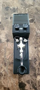Oscillateur MFJ-557 Deluxe Morse Code Practice clé droite avec contrôle du volume - Photo 1/7