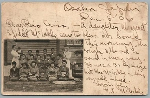 FOTO DE GRUPO DE JAPÓN con ANTIGUA POSTAL JAPONESA BEBÉS - Imagen 1 de 2